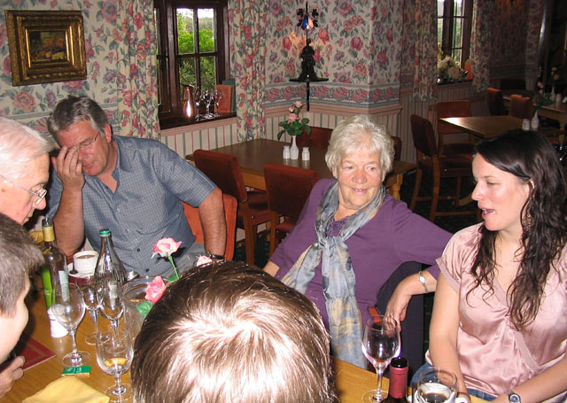 0745-Helen+Phylis